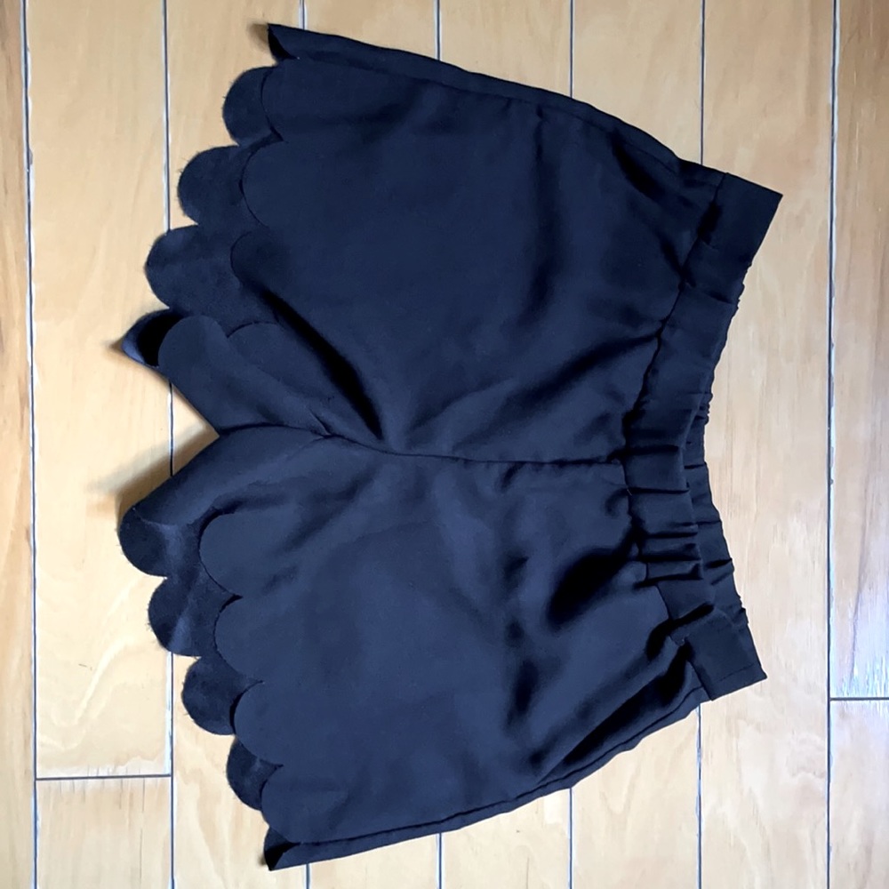 Madewell Scallop Hem Shorts